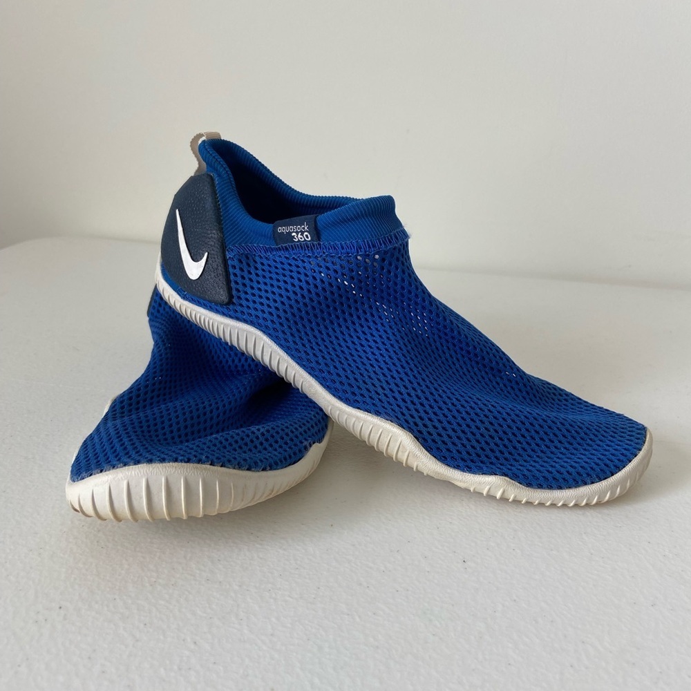 Nike aquasock 360 boy’s‎ shoes — size 3